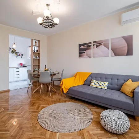 Bella 2br Апартаменты Варна